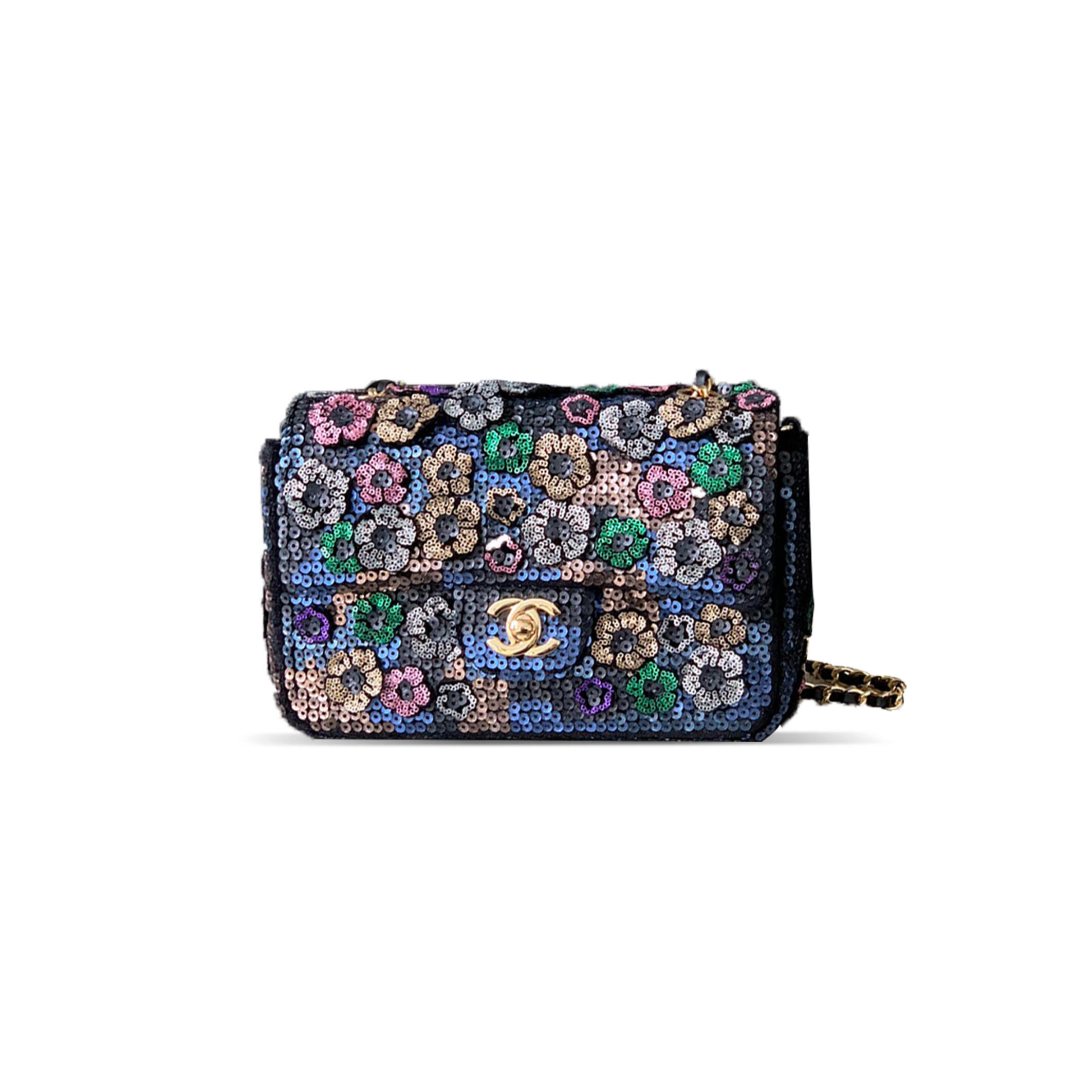 CHANEL MINI FLAP BAG AS4561 (20*14*8cm)